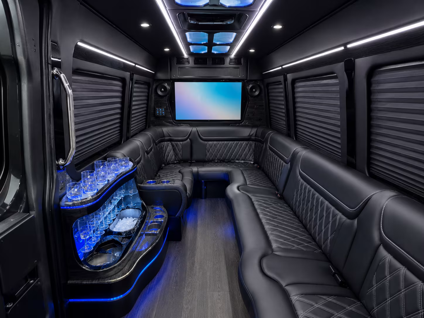 it has never been easier to arrange prom and school event transportation in glendale